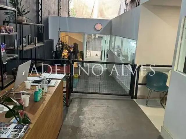 Ponto Comercial aluguel em Região Imediata de São Paulo, Região Metropolitana de São Paulo