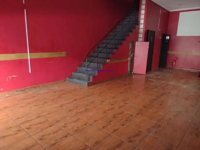 Ponto Comercial aluguel em Região Imediata de São Paulo, Região Metropolitana de São Paulo
