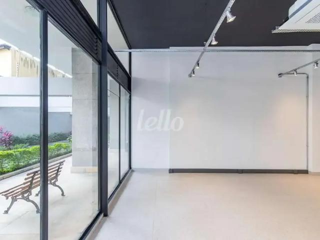 Ponto Comercial aluguel em Região Imediata de São Paulo, Região Metropolitana de São Paulo