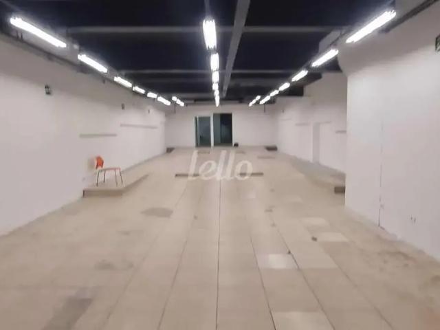 Ponto Comercial aluguel em Região Imediata de São Paulo, Região Metropolitana de São Paulo