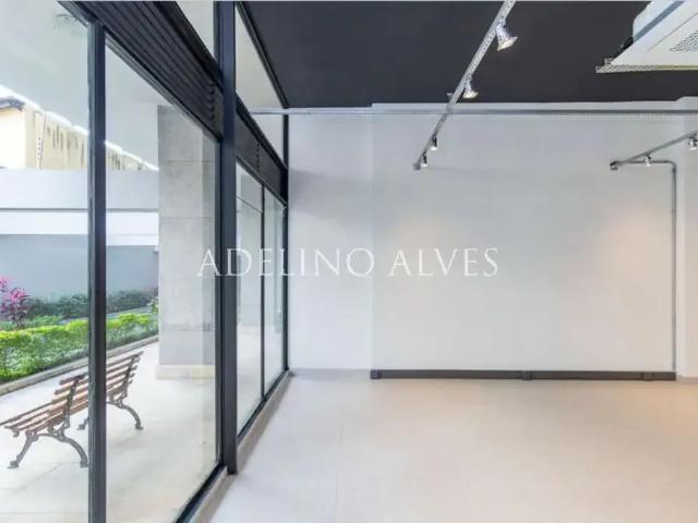 Ponto Comercial aluguel em Região Imediata de São Paulo, Região Metropolitana de São Paulo