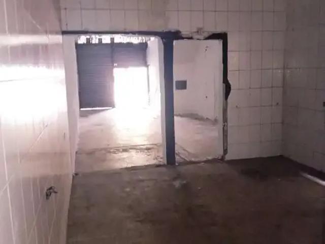 Ponto Comercial aluguel em Região Imediata de São Paulo, Região Metropolitana de São Paulo