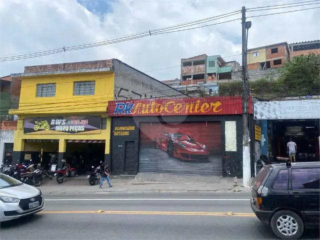 Ponto Comercial aluguel em Região Imediata de São Paulo, Região Metropolitana de São Paulo