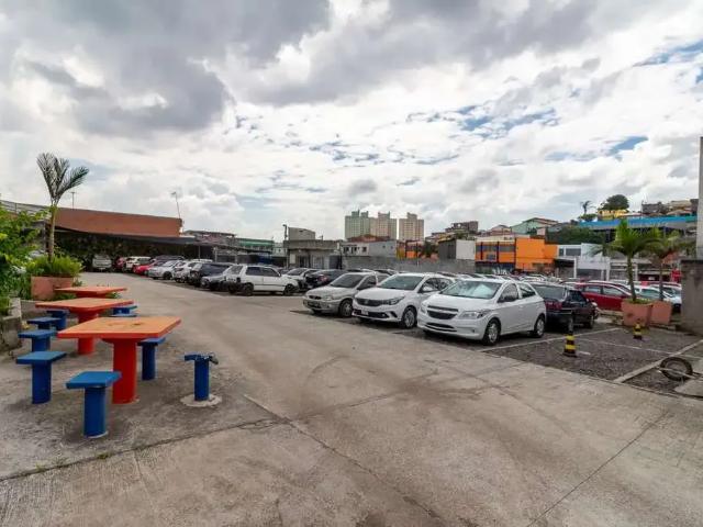 Ponto Comercial aluguel em Região Imediata de São Paulo, Região Metropolitana de São Paulo