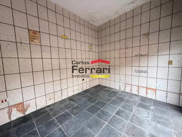 Ponto Comercial aluguel em Região Imediata de São Paulo, Região Metropolitana de São Paulo