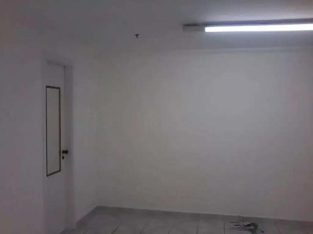 Ponto Comercial aluguel em Região Imediata de São Paulo, Região Metropolitana de São Paulo