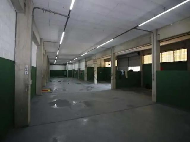 Ponto Comercial aluguel em Região Imediata de São Paulo, Região Metropolitana de São Paulo