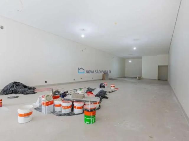 Ponto Comercial aluguel em Região Imediata de São Paulo, Região Metropolitana de São Paulo