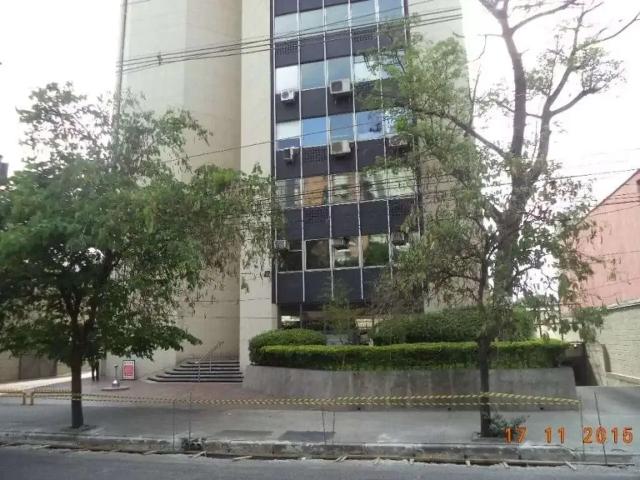 Ponto Comercial aluguel em Região Imediata de São Paulo, Região Metropolitana de São Paulo