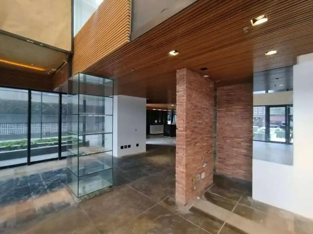 Ponto Comercial aluguel em Região Imediata de São Paulo, Região Metropolitana de São Paulo