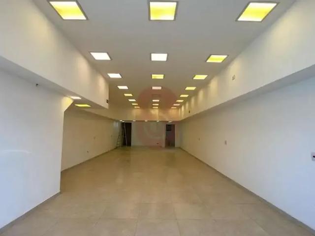 Ponto Comercial aluguel em Região Imediata de São Paulo, Região Metropolitana de São Paulo