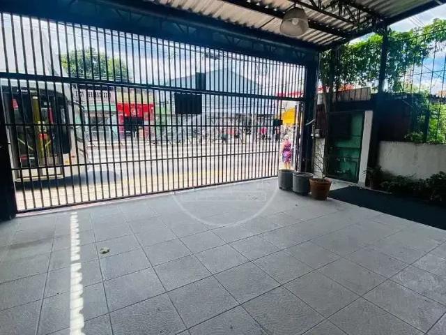 Ponto Comercial aluguel em Região Imediata de São Paulo, Região Metropolitana de São Paulo