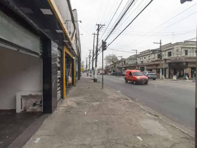 Ponto Comercial aluguel em Região Imediata de São Paulo, Região Metropolitana de São Paulo