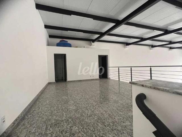 Ponto Comercial aluguel em Região Imediata de São Paulo, Região Metropolitana de São Paulo