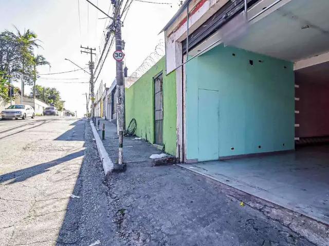 Ponto Comercial aluguel em Região Imediata de São Paulo, Região Metropolitana de São Paulo
