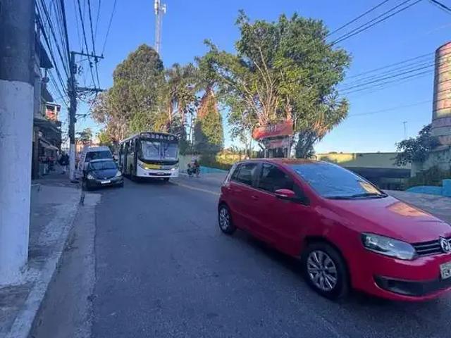 Ponto Comercial aluguel em Região Imediata de São Paulo, Região Metropolitana de São Paulo