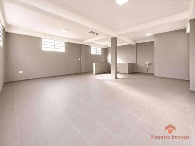 Ponto Comercial aluguel em Região Imediata de São Paulo, Região Metropolitana de São Paulo