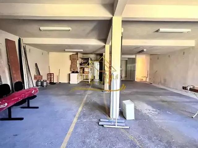 Ponto Comercial aluguel em Região Imediata de São Paulo, Região Metropolitana de São Paulo