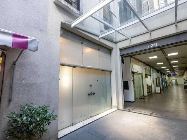Ponto Comercial aluguel em Região Imediata de São Paulo, Região Metropolitana de São Paulo
