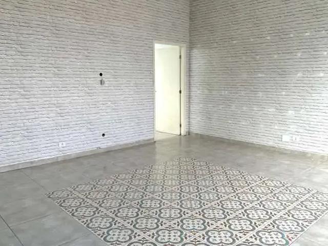 Ponto Comercial aluguel em Região Imediata de São Paulo, Região Metropolitana de São Paulo