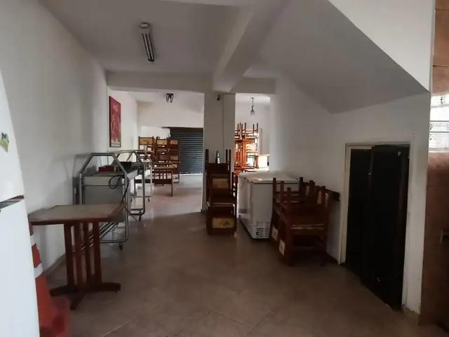 Ponto Comercial aluguel em Região Imediata de São Paulo, Região Metropolitana de São Paulo