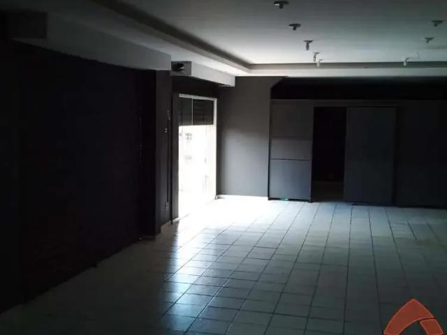 Ponto Comercial aluguel em Região Imediata de São Paulo, Região Metropolitana de São Paulo