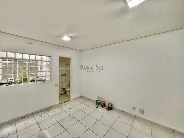 Ponto Comercial aluguel em Região Imediata de São Paulo, Região Metropolitana de São Paulo
