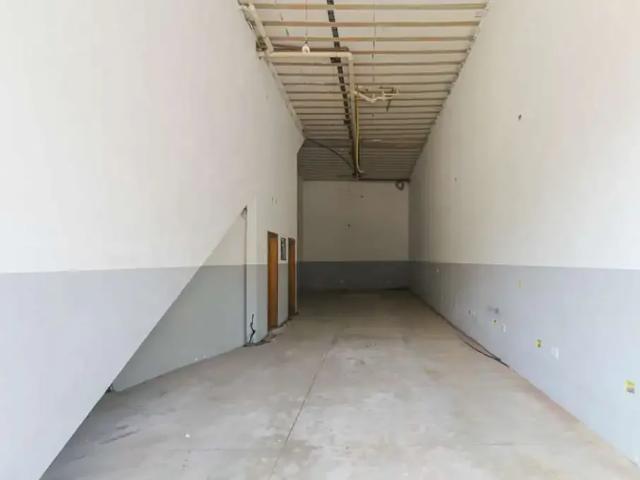 Ponto Comercial aluguel em Região Imediata de São Paulo, Região Metropolitana de São Paulo
