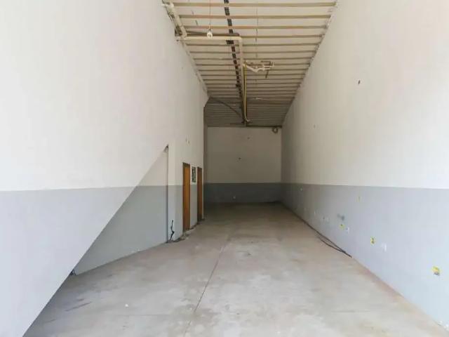 Ponto Comercial aluguel em Região Imediata de São Paulo, Região Metropolitana de São Paulo