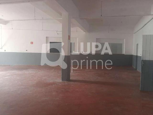 Ponto Comercial aluguel em Vila Aurora, São Paulo
