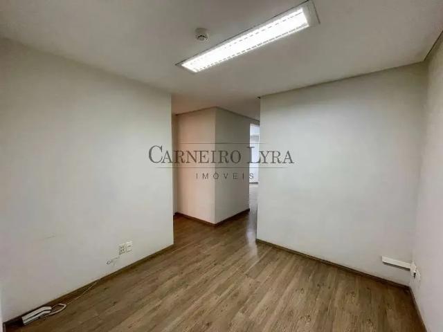 Ponto Comercial aluguel em Região Imediata de São Paulo, Região Metropolitana de São Paulo
