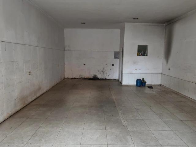 Ponto Comercial aluguel em Vila Yolanda, São Paulo