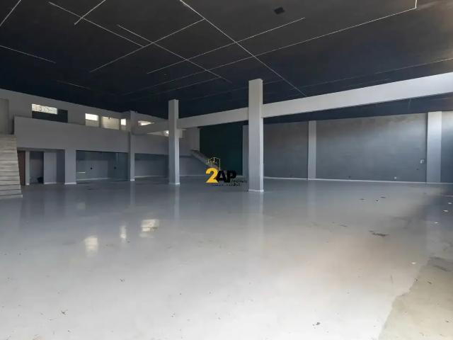 Ponto Comercial aluguel em Região Imediata de São Paulo, Região Metropolitana de São Paulo