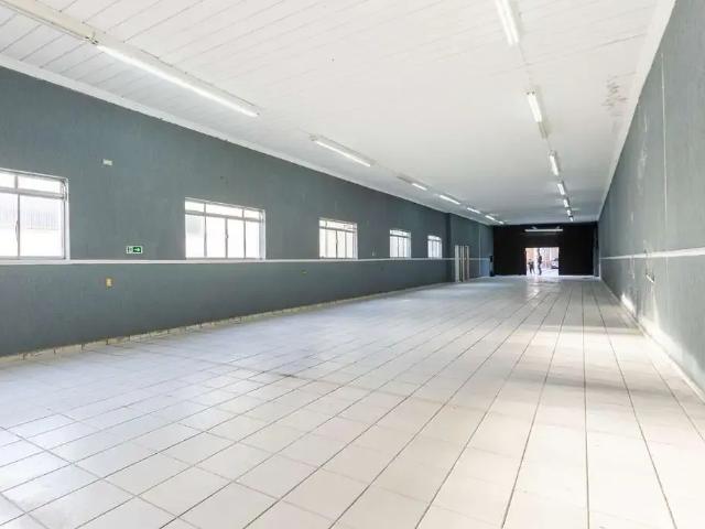 Ponto Comercial aluguel em Região Imediata de São Paulo, Região Metropolitana de São Paulo