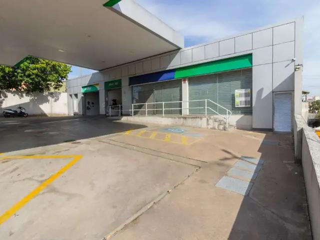 Ponto Comercial aluguel em Região Imediata de São Paulo, Região Metropolitana de São Paulo