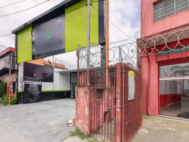 Ponto Comercial aluguel em Região Imediata de São Paulo, Região Metropolitana de São Paulo