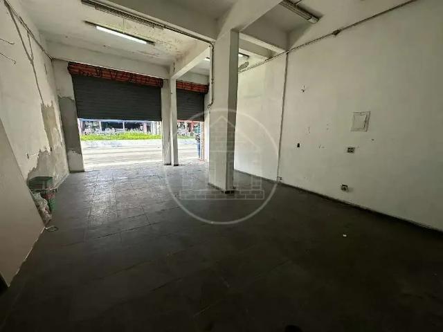 Ponto Comercial aluguel em Região Imediata de São Paulo, Região Metropolitana de São Paulo