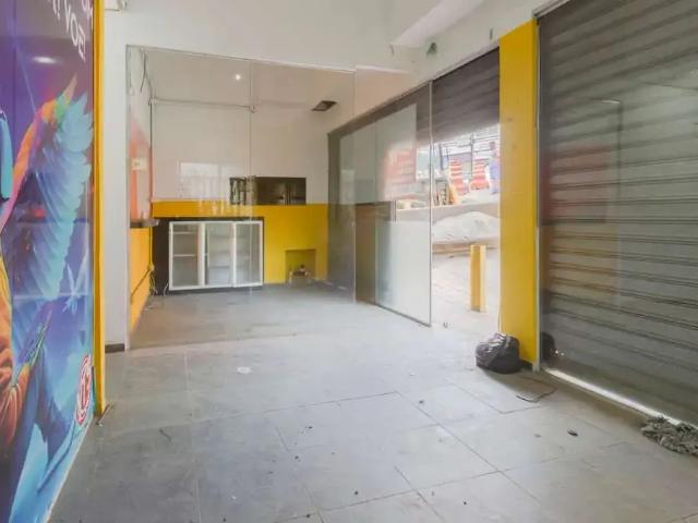 Ponto Comercial aluguel em Região Imediata de São Paulo, Região Metropolitana de São Paulo