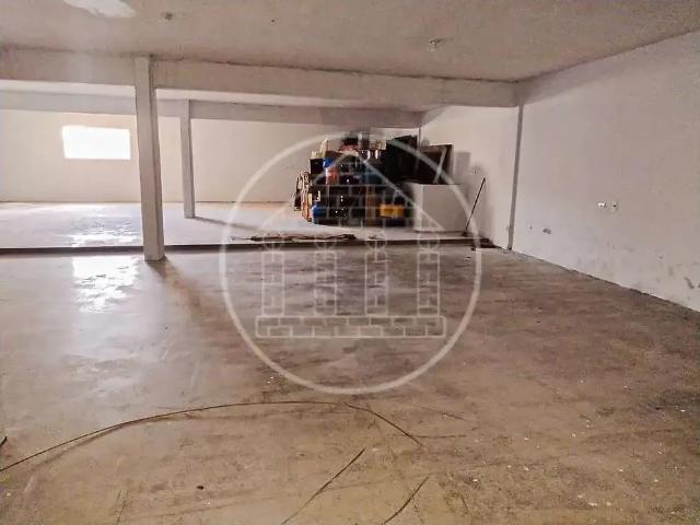 Ponto Comercial aluguel em Região Imediata de São Paulo, Região Metropolitana de São Paulo