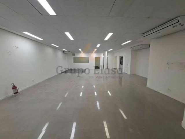 Ponto Comercial aluguel em Região Imediata de São Paulo, Região Metropolitana de São Paulo