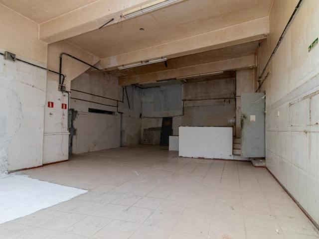 Ponto Comercial aluguel em Região Imediata de São Paulo, Região Metropolitana de São Paulo