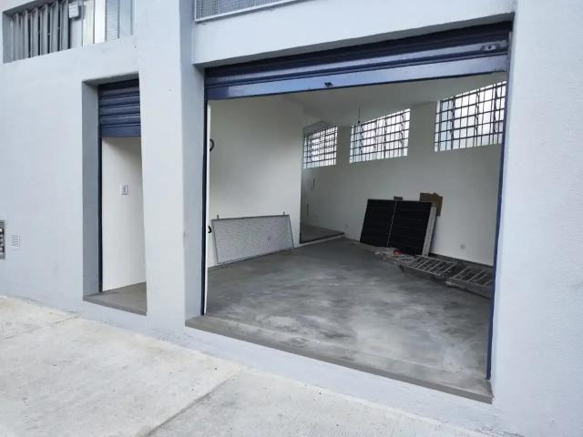Ponto Comercial aluguel em Região Imediata de São Paulo, Região Metropolitana de São Paulo