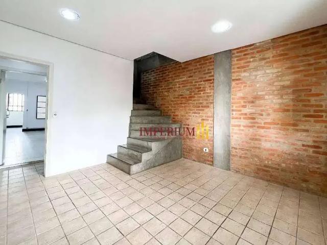 Ponto Comercial aluguel em Região Imediata de São Paulo, Região Metropolitana de São Paulo