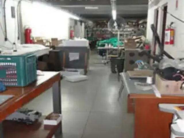 Ponto Comercial aluguel em Região Imediata de São Paulo, Região Metropolitana de São Paulo
