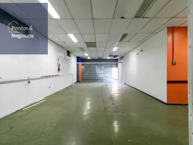 Ponto Comercial aluguel em Região Imediata de São Paulo, Região Metropolitana de São Paulo