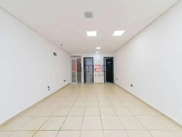 Ponto Comercial aluguel em Região Imediata de São Paulo, Região Metropolitana de São Paulo