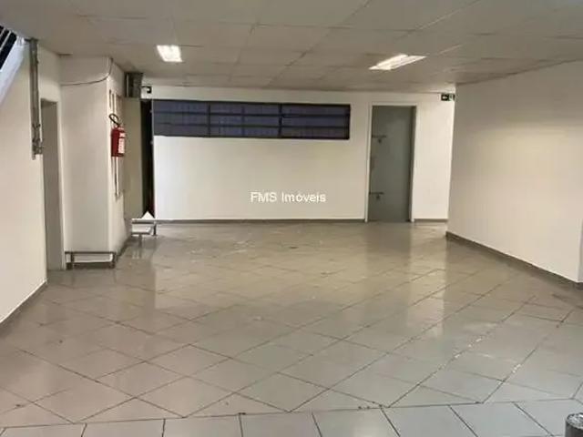 Ponto Comercial aluguel em Região Imediata de São Paulo, Região Metropolitana de São Paulo