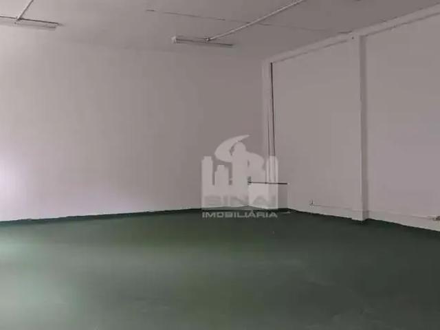 Ponto Comercial aluguel em Região Imediata de São Paulo, Região Metropolitana de São Paulo