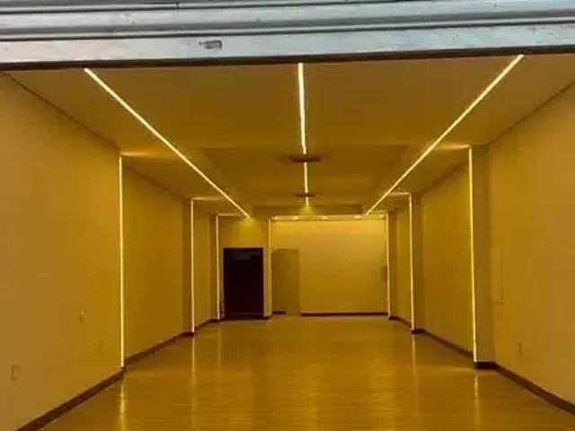 Ponto Comercial aluguel em Região Imediata de São Paulo, Região Metropolitana de São Paulo