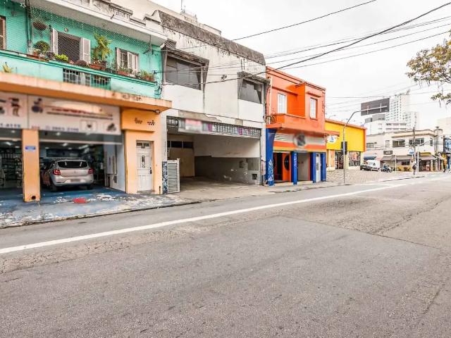 Ponto Comercial aluguel em Região Imediata de São Paulo, Região Metropolitana de São Paulo
